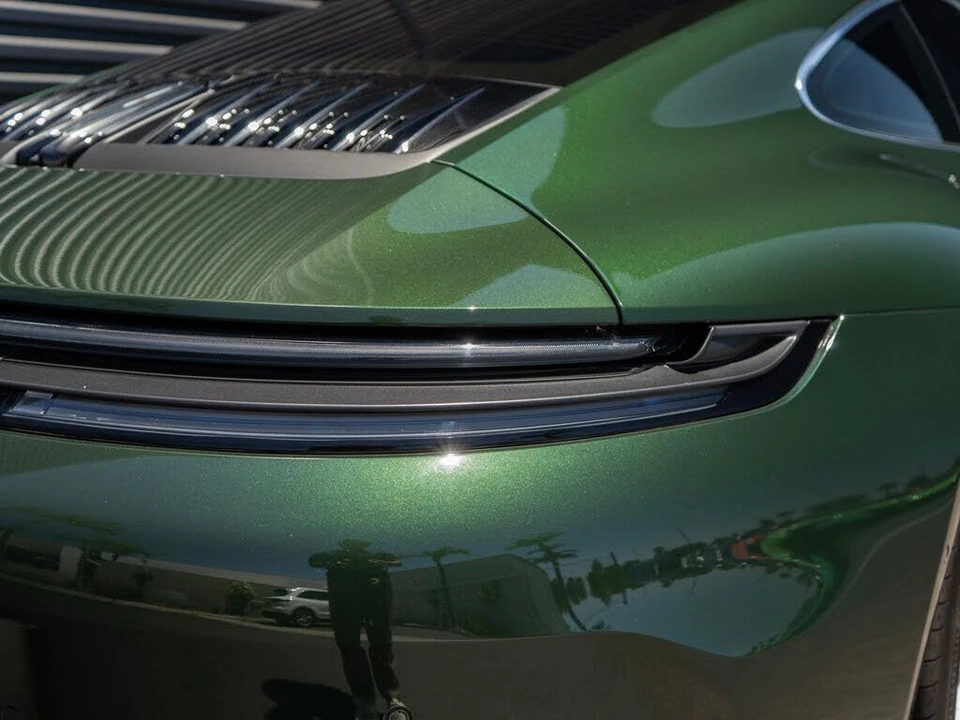 2026 Porsche 992 Carrera - Image 14 of 31