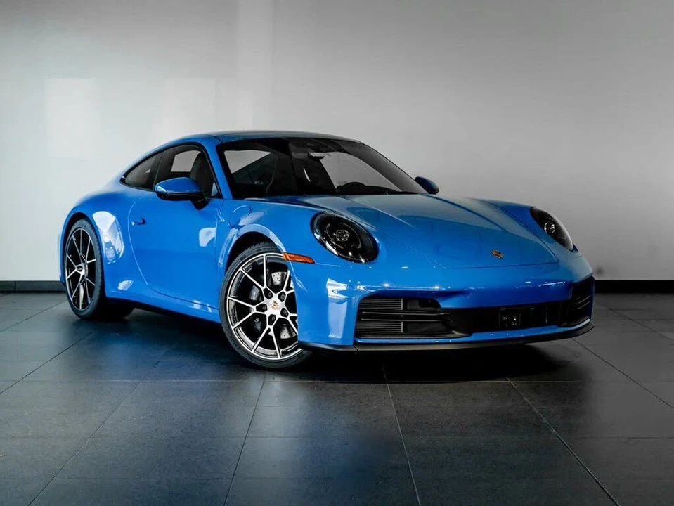 2026 Porsche 992 Carrera - Image 9 of 31