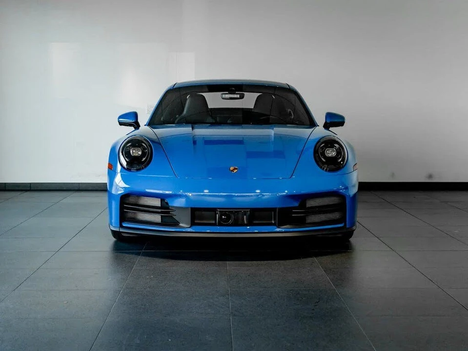 2026 Porsche 992 Carrera - Image 10 of 31
