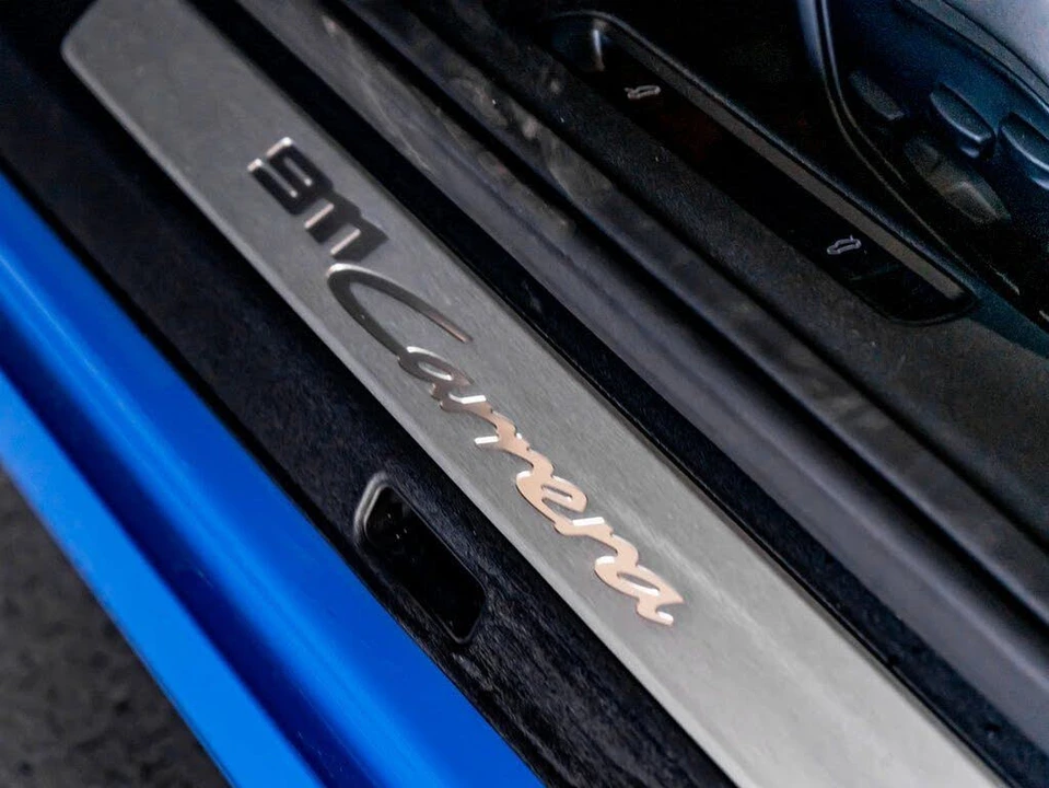 2026 Porsche 992 Carrera - Image 15 of 31