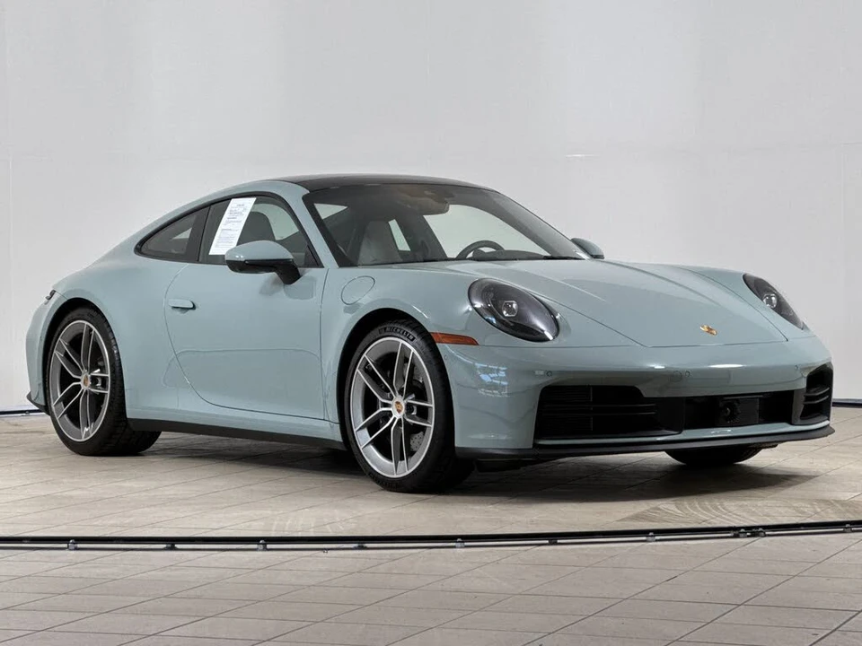 2026 Porsche 992 Carrera - Image 11 of 29