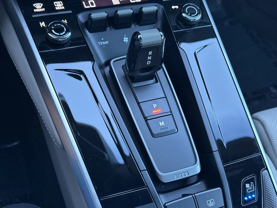 2026 Porsche 992 Carrera - Image 22 of 29