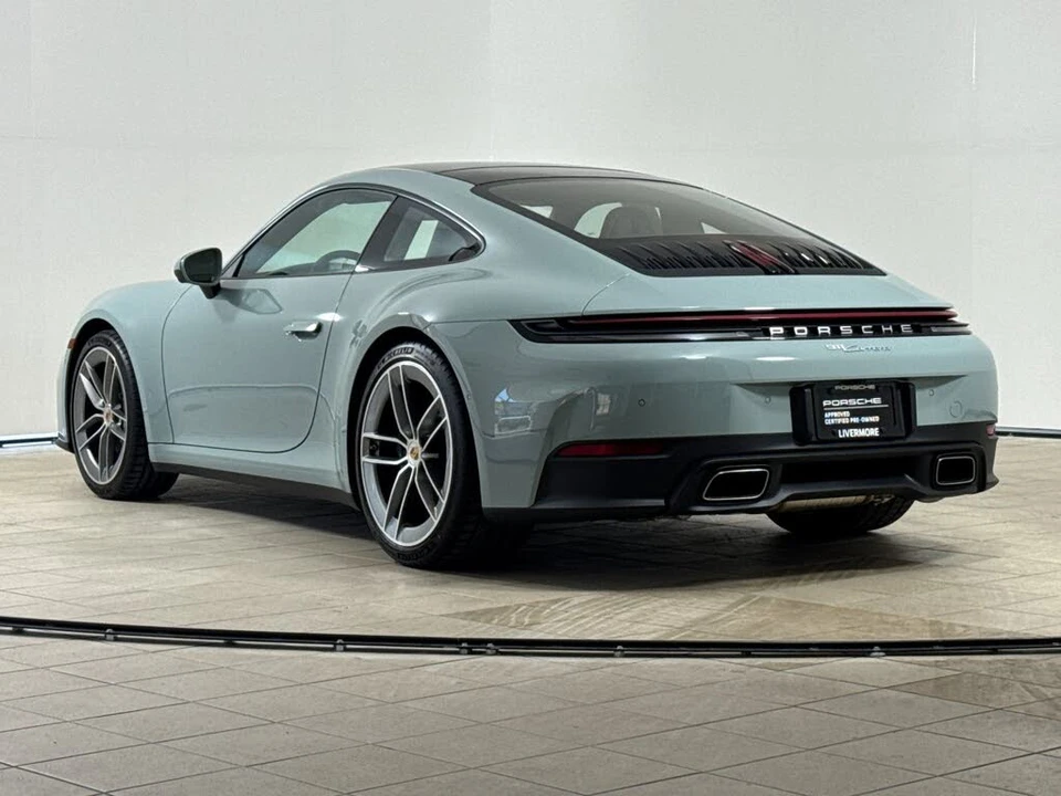 2026 Porsche 992 Carrera - Image 4 of 29