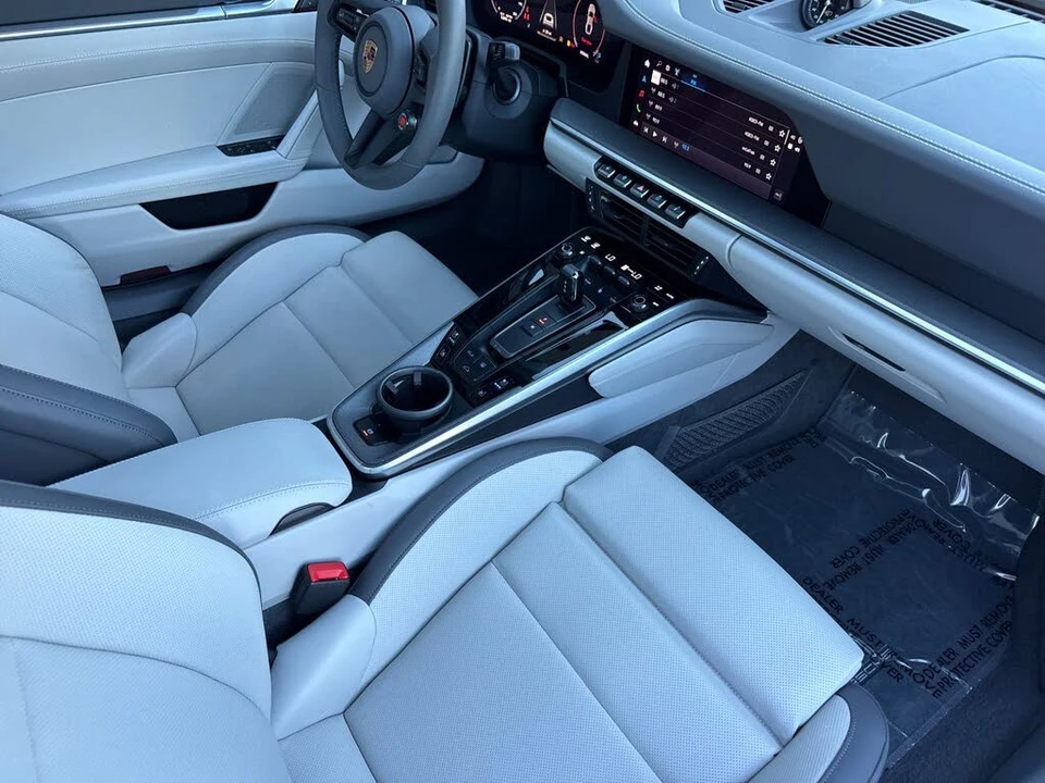 2026 Porsche 992 Carrera - Image 16 of 29