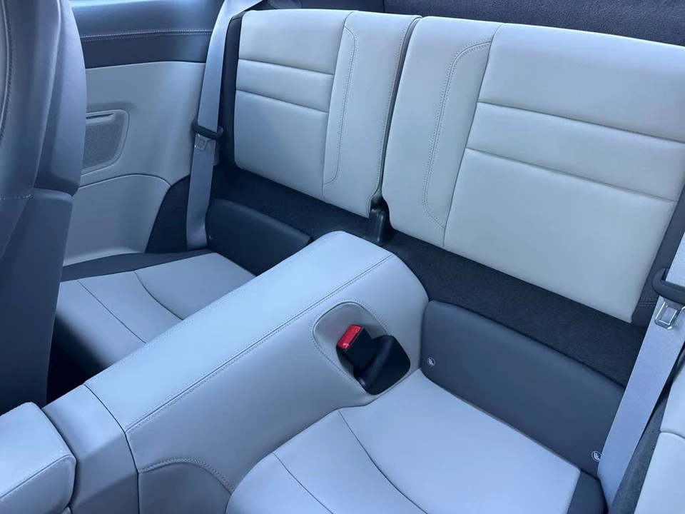 2026 Porsche 992 Carrera - Image 14 of 29