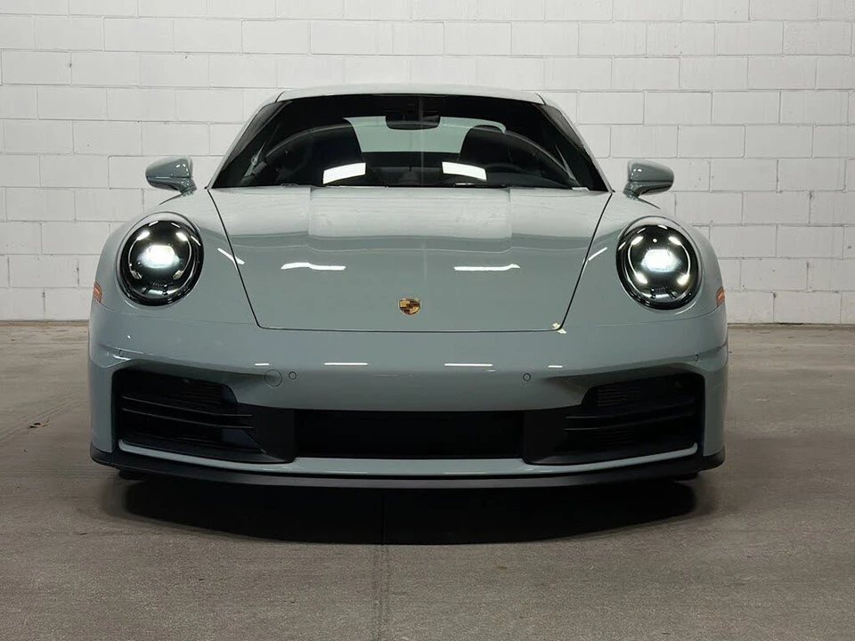 2026 Porsche 992 Carrera - Image 9 of 31