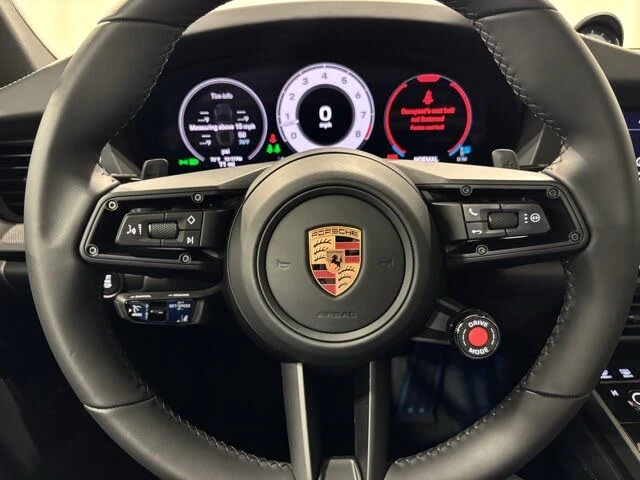 2026 Porsche 992 Carrera - Image 16 of 31