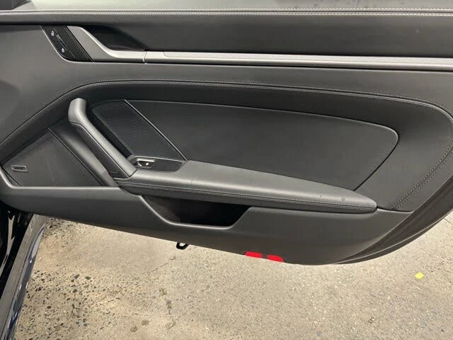 2026 Porsche 992 Carrera - Image 27 of 31