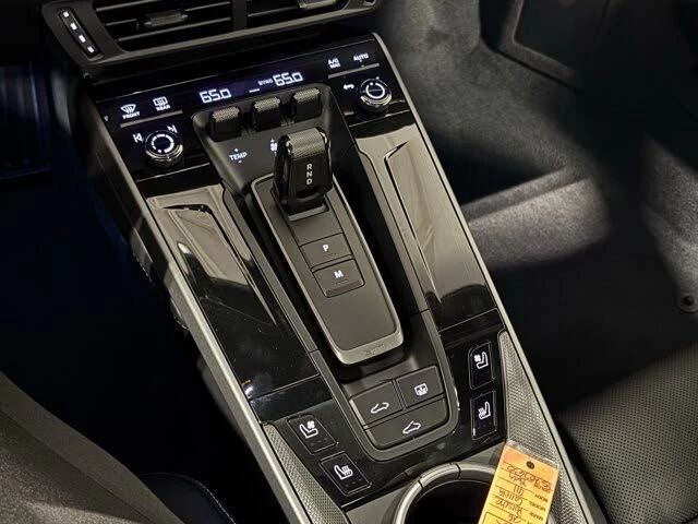 2026 Porsche 992 Carrera - Image 24 of 31