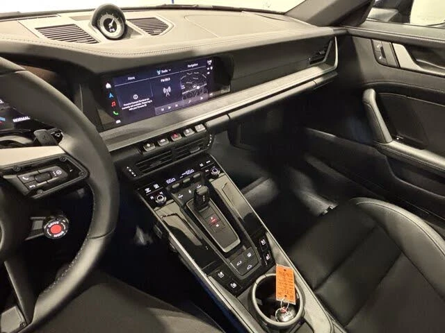 2026 Porsche 992 Carrera - Image 20 of 31