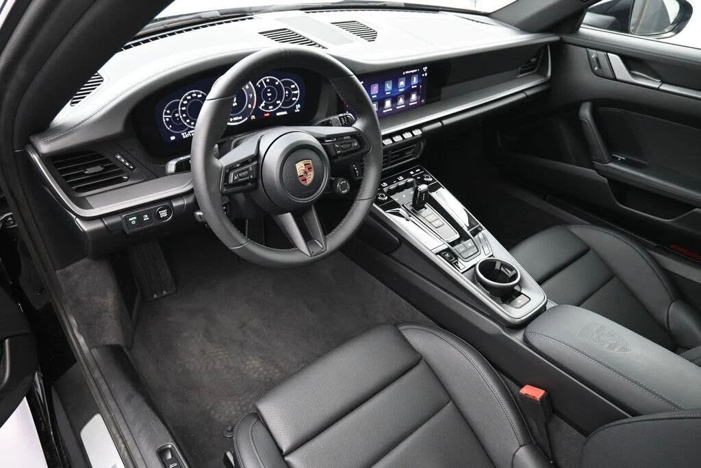 2026 Porsche 992 Carrera - Image 4 of 31
