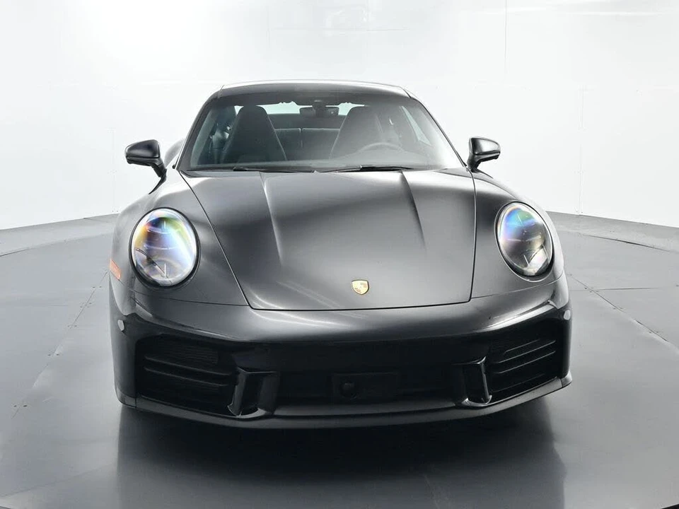 2026 Porsche 992 Carrera - Image 18 of 31