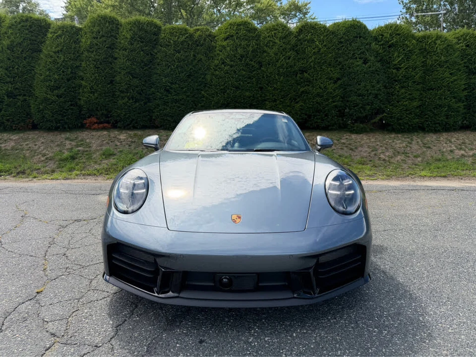 2026 Porsche 992 Carrera - Image 10 of 31