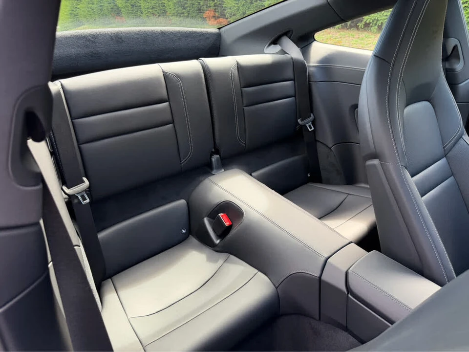 2026 Porsche 992 Carrera - Image 21 of 31