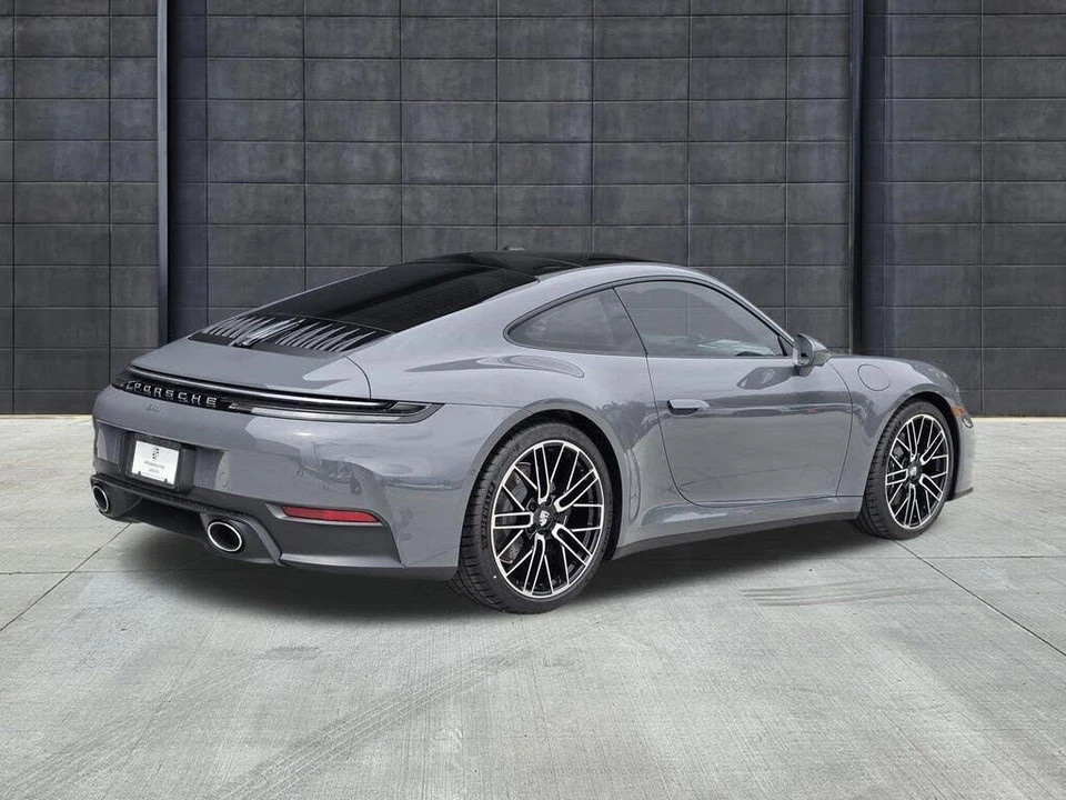2026 Porsche 992 Carrera - Image 8 of 30