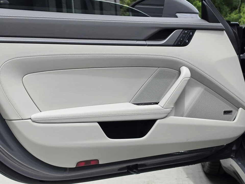 2026 Porsche 992 Carrera - Image 12 of 30