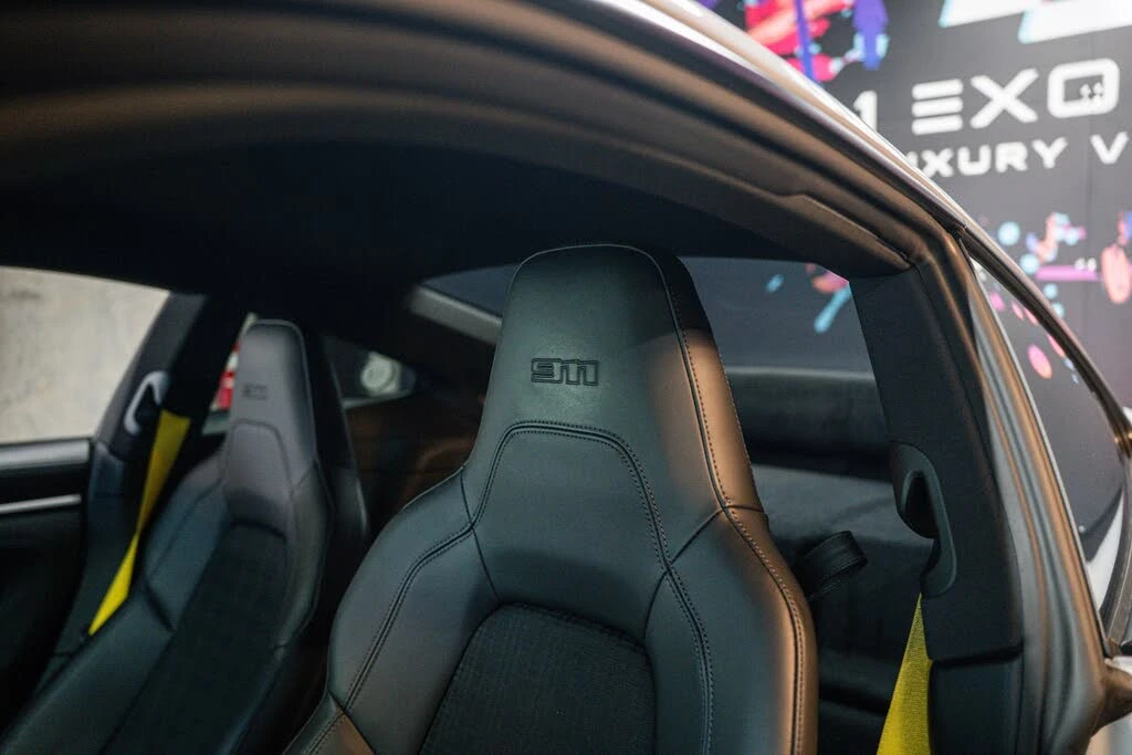 2026 Porsche 992 Carrera - Image 10 of 23