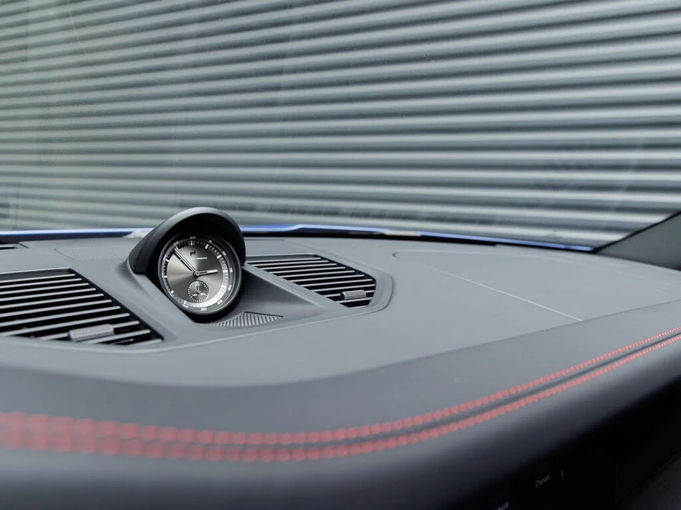 2026 Porsche 992 Carrera - Image 22 of 31