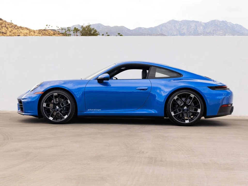 2026 Porsche 992 Carrera - Image 2 of 31