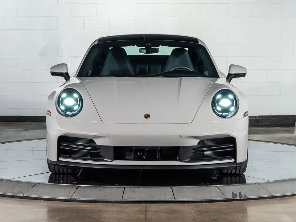 2026 Porsche 992 Carrera - Image 6 of 31
