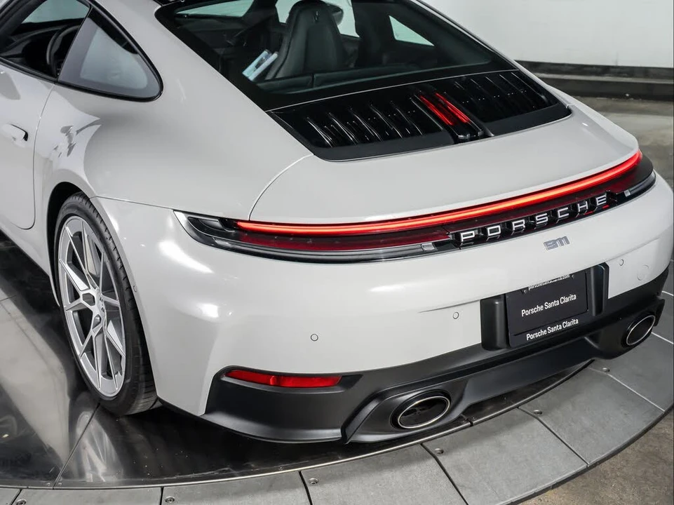 2026 Porsche 992 Carrera - Image 30 of 31