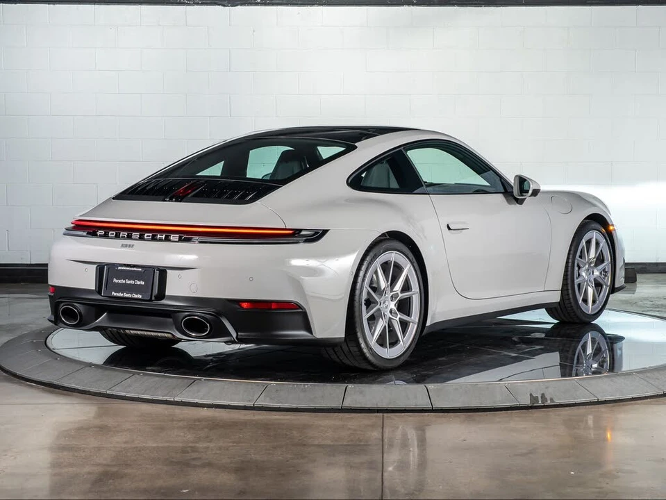2026 Porsche 992 Carrera - Image 9 of 31