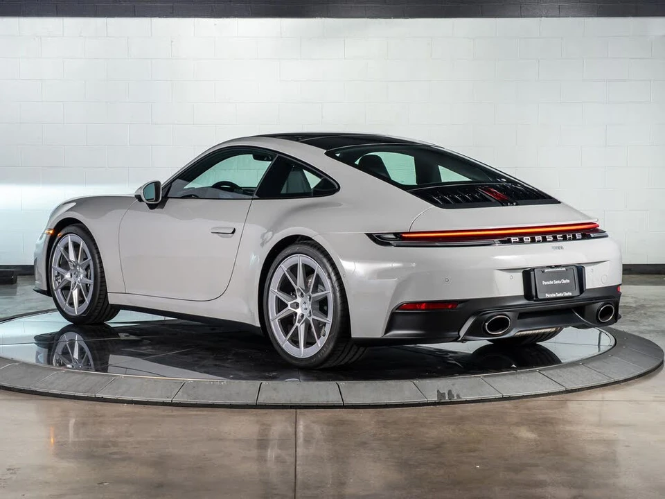 2026 Porsche 992 Carrera - Image 3 of 31