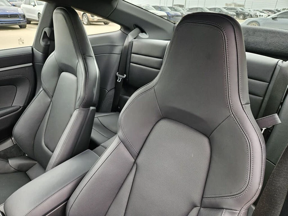 2026 Porsche 992 Carrera - Image 6 of 31