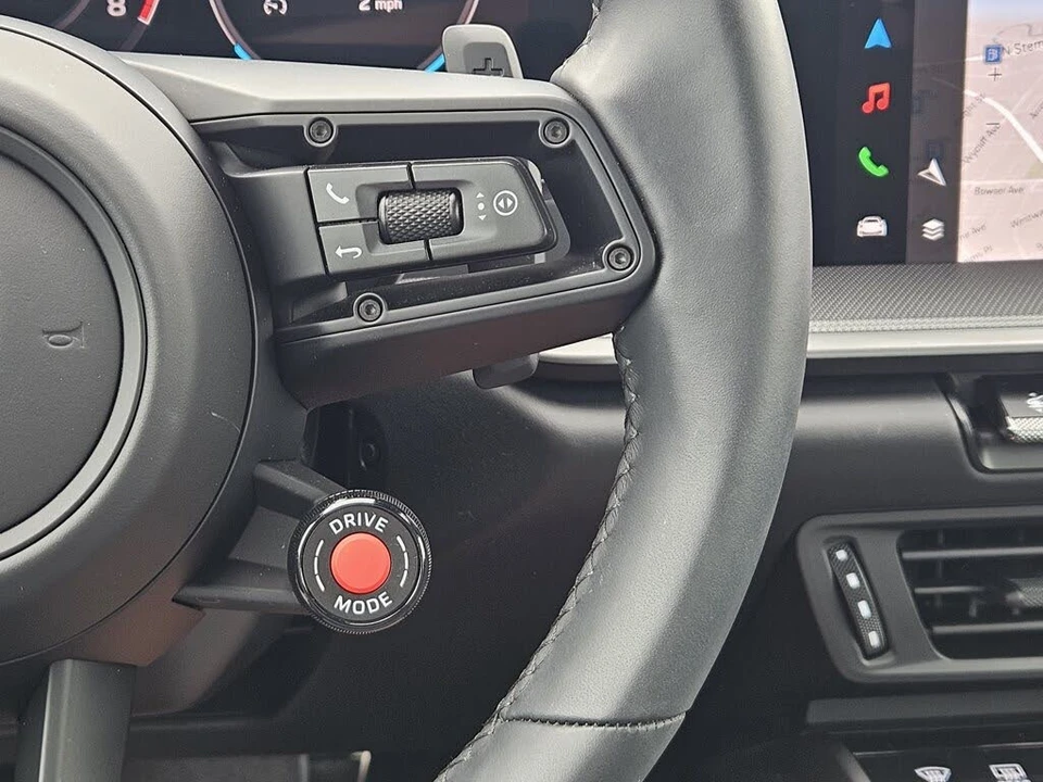 2026 Porsche 992 Carrera - Image 28 of 31