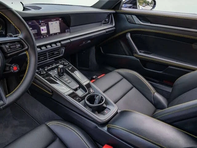 2026 Porsche 992 Carrera - Image 29 of 31