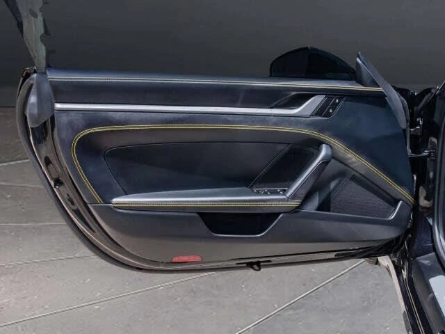 2026 Porsche 992 Carrera - Image 26 of 31