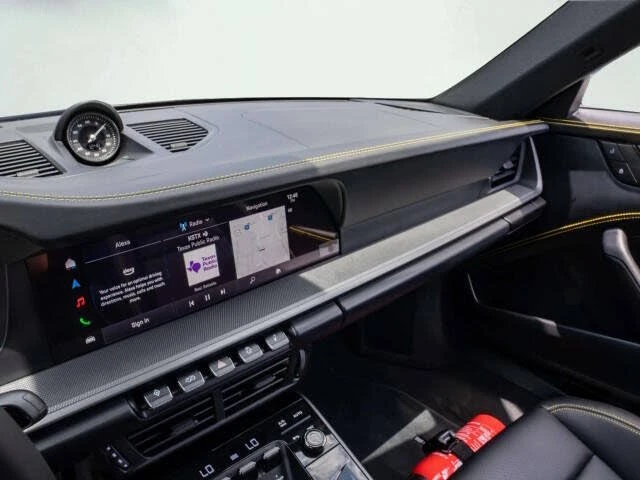 2026 Porsche 992 Carrera - Image 13 of 31