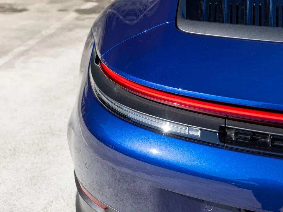 2026 Porsche 992 Carrera - Image 21 of 31