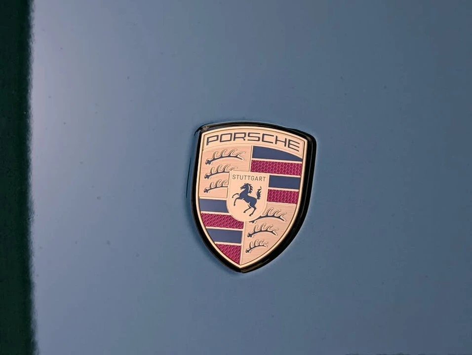 2026 Porsche 992 Carrera - Image 24 of 31