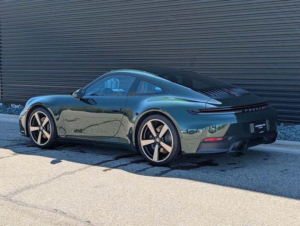 2026 Porsche 992 Carrera - Image 3 of 31