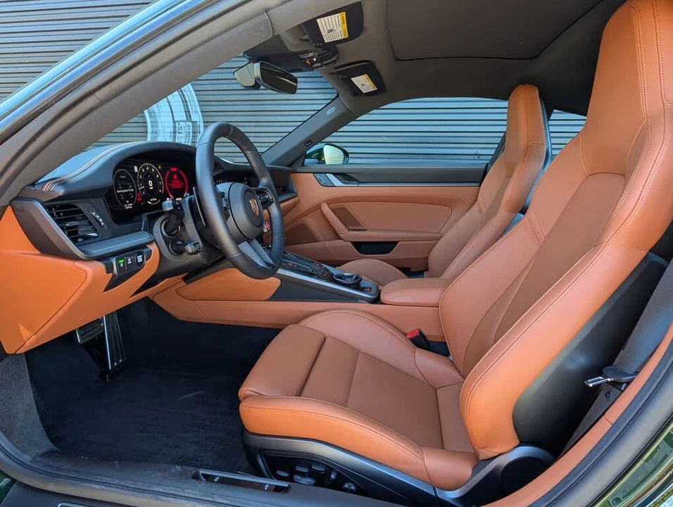 2026 Porsche 992 Carrera - Image 4 of 31
