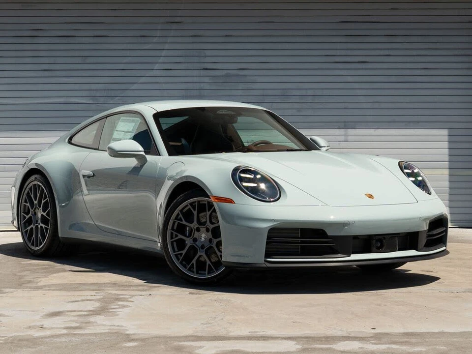 2026 Porsche 992 Carrera - Image 10 of 28