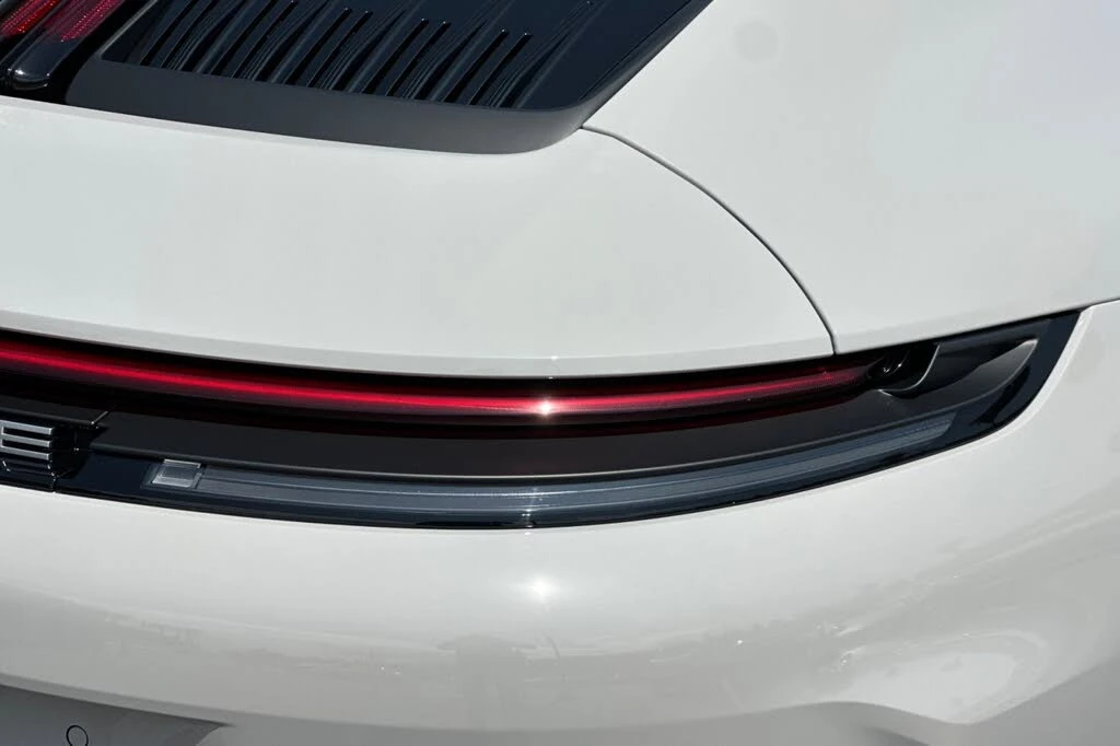 2026 Porsche 992 Carrera - Image 27 of 28