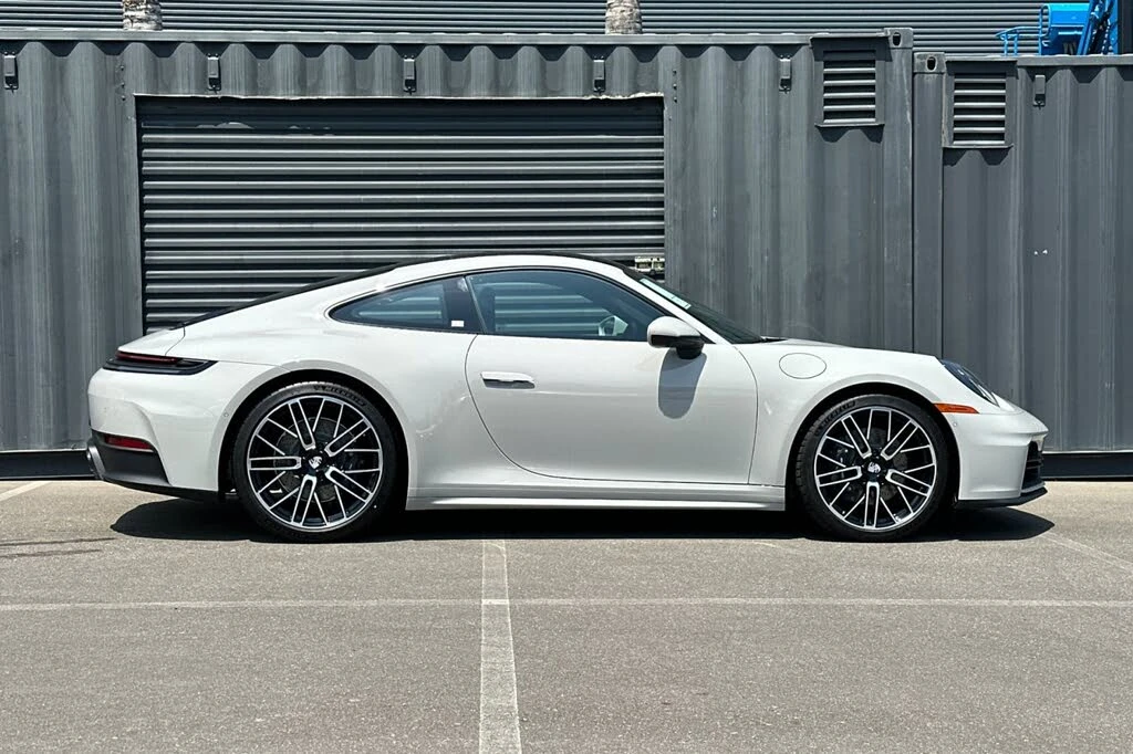 2026 Porsche 992 Carrera - Image 9 of 28