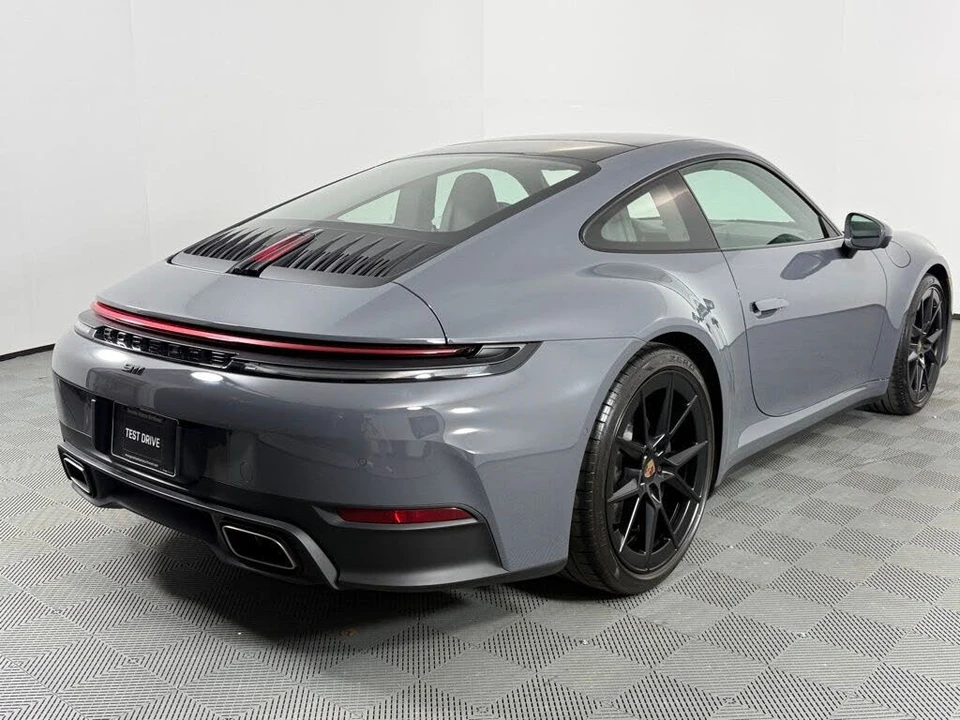 2026 Porsche 992 Carrera - Image 7 of 29