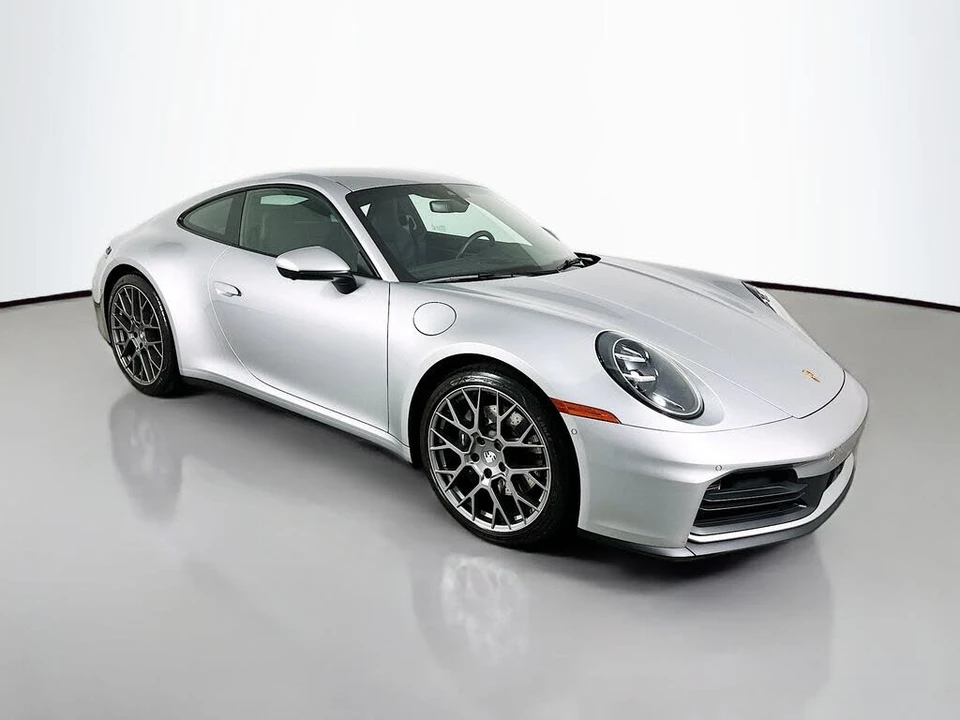 2026 Porsche 992 Carrera - Image 7 of 30