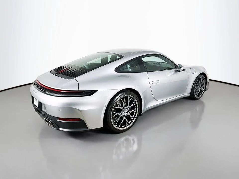 2026 Porsche 992 Carrera - Image 9 of 30