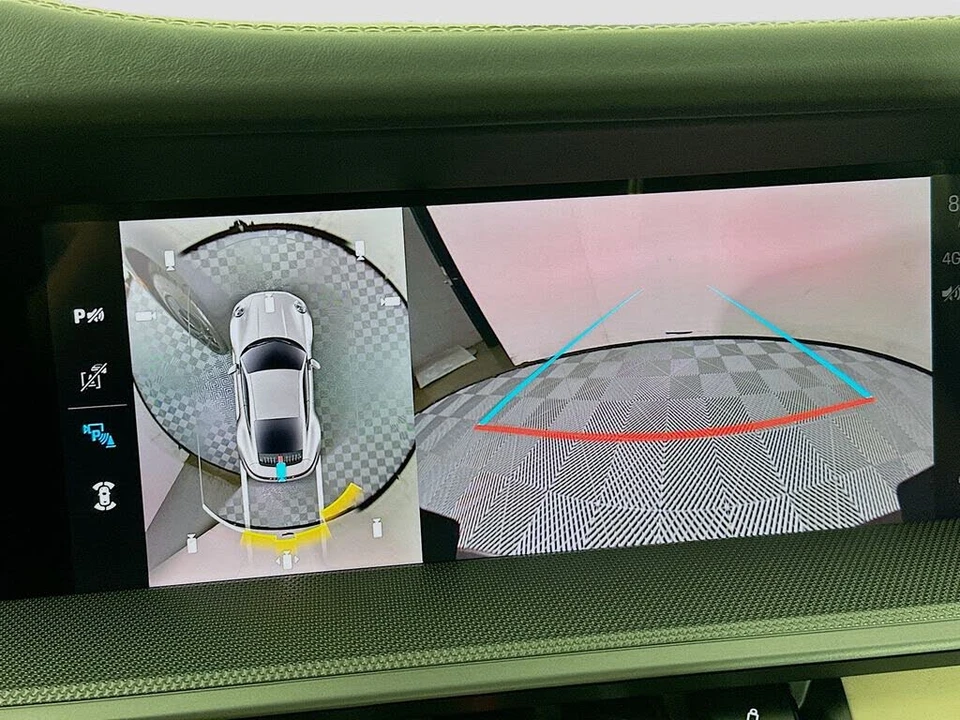 2026 Porsche 992 Carrera - Image 17 of 31