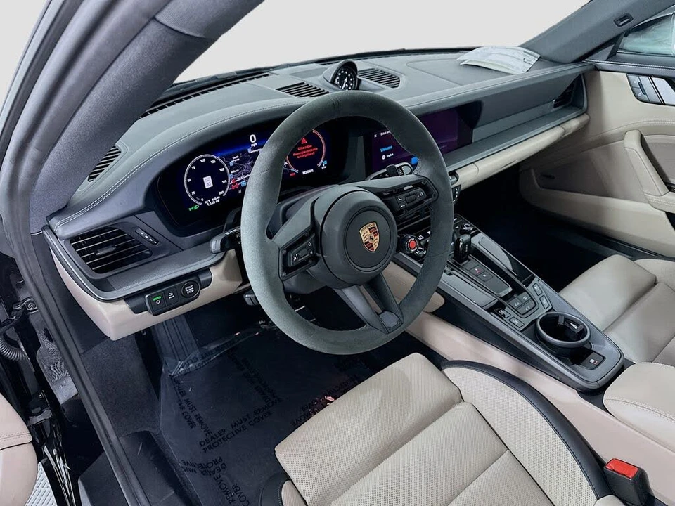 2026 Porsche 992 Carrera - Image 4 of 31