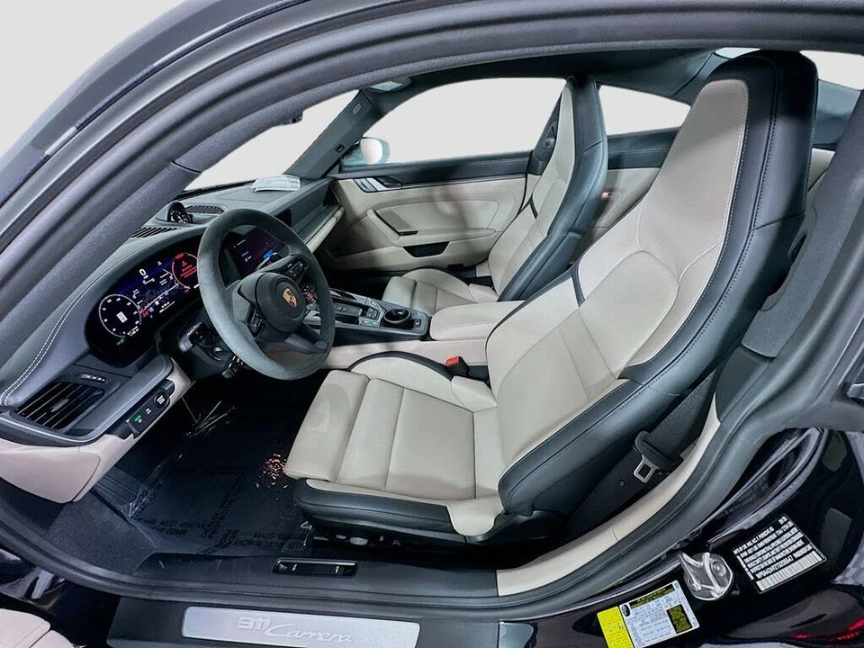 2026 Porsche 992 Carrera - Image 5 of 31