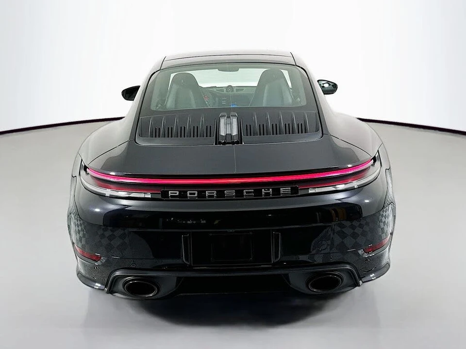 2026 Porsche 992 Carrera - Image 10 of 31