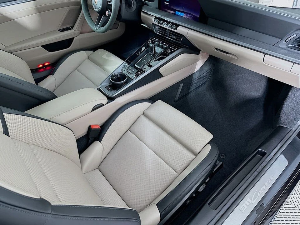 2026 Porsche 992 Carrera - Image 30 of 31