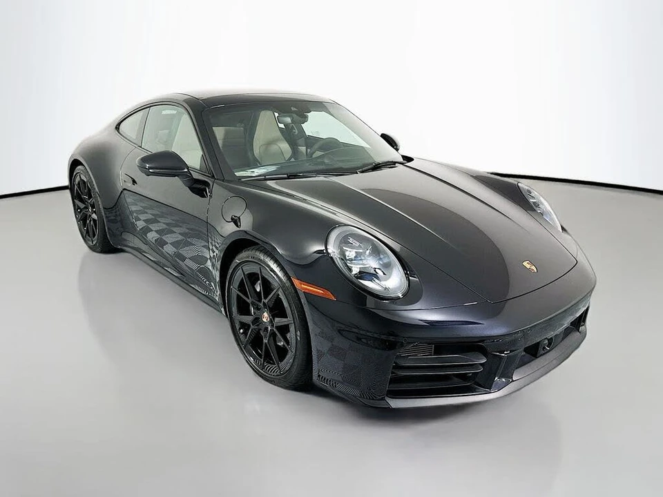 2026 Porsche 992 Carrera - Image 7 of 31