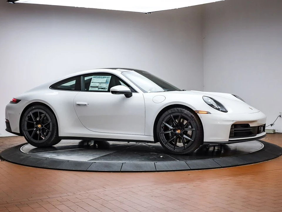 2026 Porsche 992 Carrera - Image 25 of 27