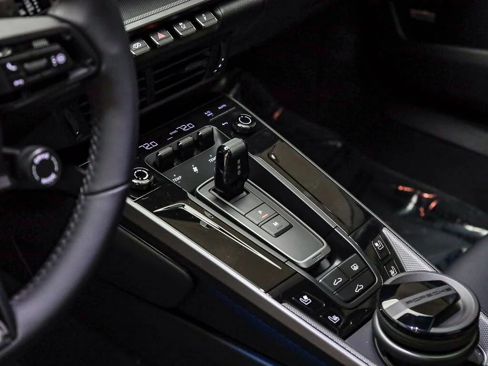 2026 Porsche 992 Carrera - Image 13 of 27